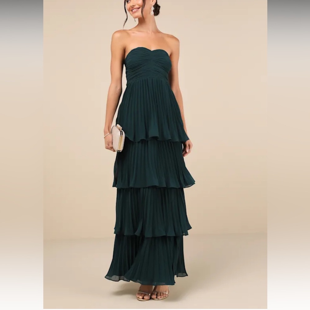Lulu’s Emerald Green Seriously Sensational Emerald Strapless Tiered Maxi Dress